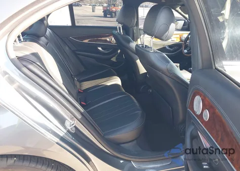 2017 Mercedes-Benz E 300 z USA, uszkodzony, nr VIN WDDZF4JB3HA081178